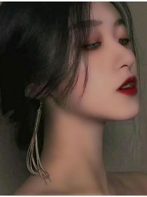 18樓的大師姐是全能