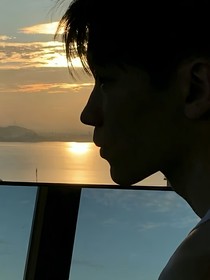 四个严厉哥哥