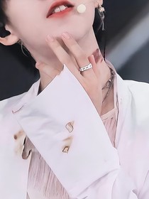 阴翳绵长