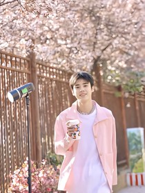 姚景元：落花时节又逢君