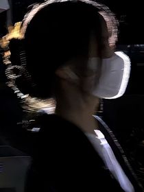 亿万人海相遇