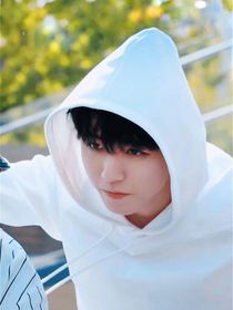 王俊凯爱上佛系追星女孩儿-d685