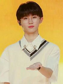 马嘉祺：我养的小孩