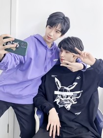 文霖：我看见月亮海潮