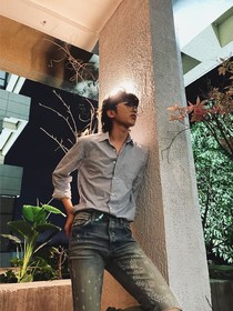 蔡徐坤：舅舅不要太撩人