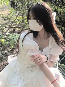 依默