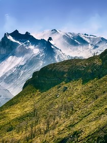 申山傳