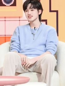 祺軒……身份不明