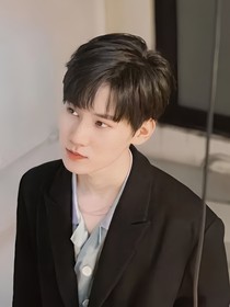 TNT：别管，女儿我来宠
