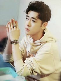张云雷的贴身小助理