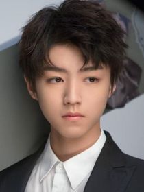 王俊凯星月糖-d134