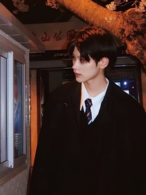 他的难驯小野猫