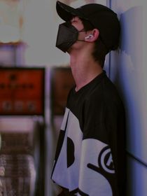 于霖志鑫