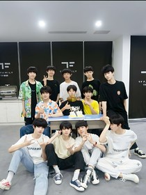 TF家族：谁敢欺负们妹妹