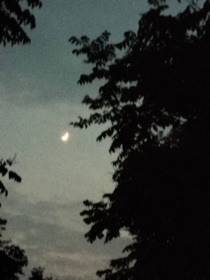 小灯下
