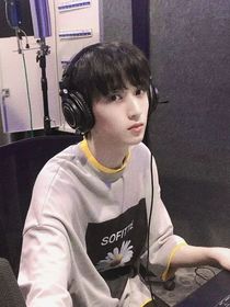 严浩翔：初二那年