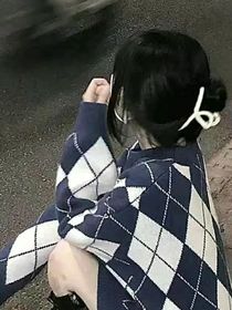 烟雨落山城