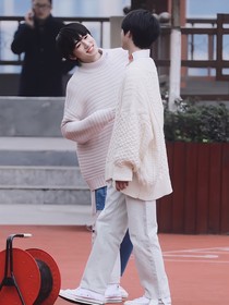 我看不到的月亮