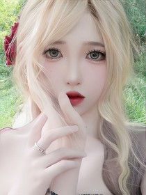 歐布奧特曼：女主的藥