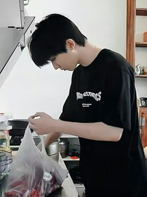 书名正在修改1660374561301092356