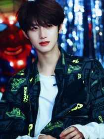 TF家族：我和竹马穿书了！