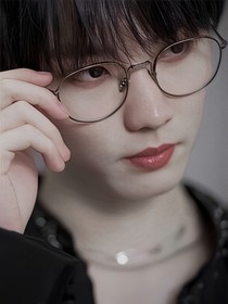 马嘉祺苏月