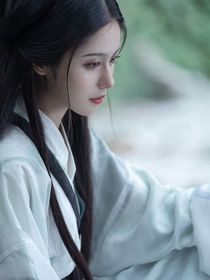 伊澜繁花——一步一响