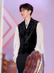 蔡徐坤：总裁先生很宠妻