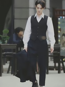 玩世不恭与聪明美丽