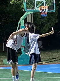 卿之昭月