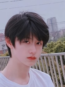 朱志鑫：清風(fēng)徐來