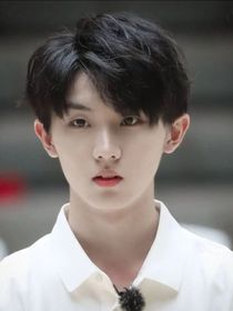 马嘉祺：又不是亲兄妹
