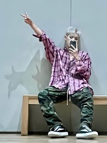 权顺荣Hoshi：和年上小idol恋爱是种什么感觉