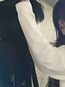 明星弟弟和他的神秘老婆