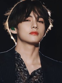 BTS：落入尘埃—逆光而来