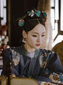 甄嬛傳：花開(kāi)時(shí)節(jié)動(dòng)京城