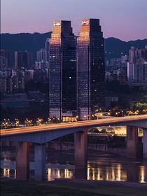 极禹：山城火锅