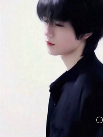 宋亞軒：大佬穿成炮灰小明星后