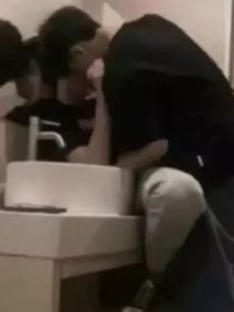 祺轩：穿进小说里去了
