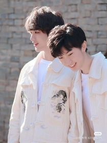 夢(mèng)與春天的對(duì)話(huà)