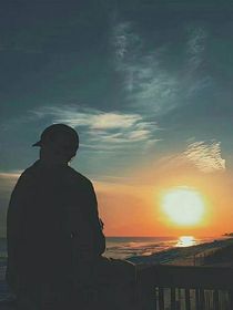 米思黎：叔哥太严肿么办