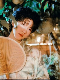 贺峻霖：月光刻本