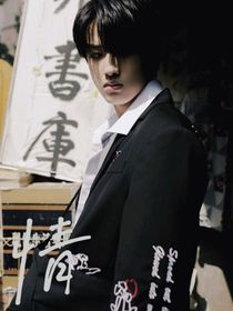 张极：情