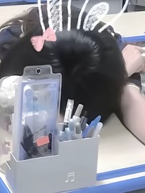 校园恋爱剧L