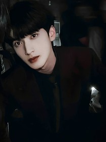 严浩翔：穿书后性情大变