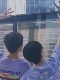 官浩：什么？校霸