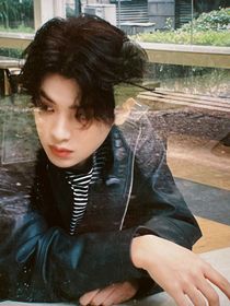 黄明昊：你爱我吗？