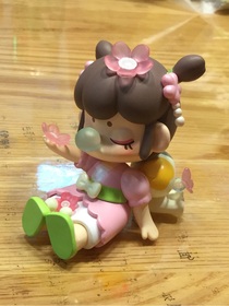 Nancy小说