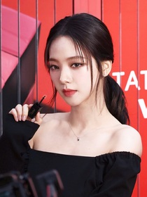 穿書之成為Kpop女愛豆團寵