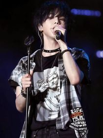 华晨宇：为你而来
